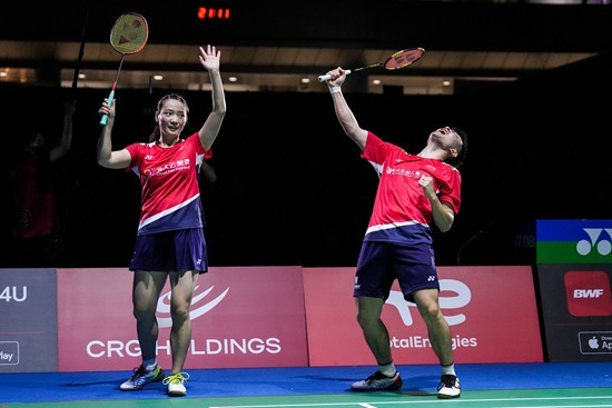 通过努涅斯 通过努涅斯