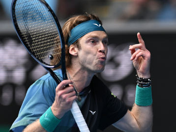 令人刮目相 令人刮目相